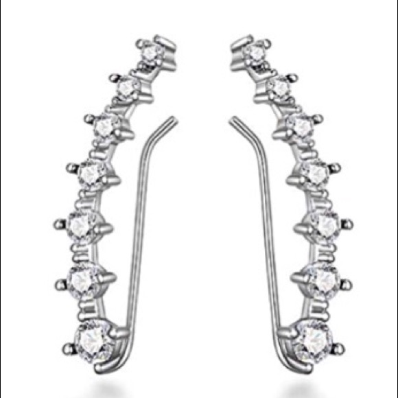 🎁🎄✨3 for $25 :: SparkleSilver🗡✨🗡Ear Climbers - Picture 5 of 12